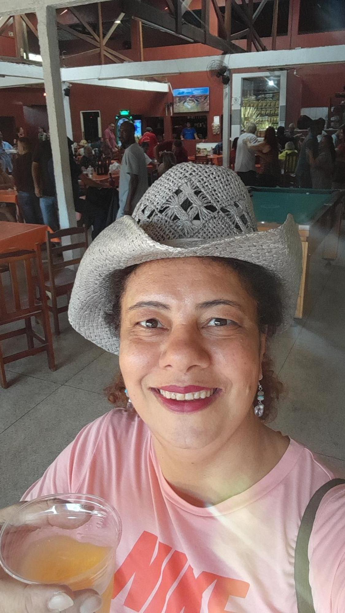 Enyilimitadas Jaraguá Buitenkant foto